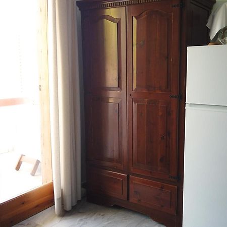 Agia Marina  Fistiki Rooms מראה חיצוני תמונה